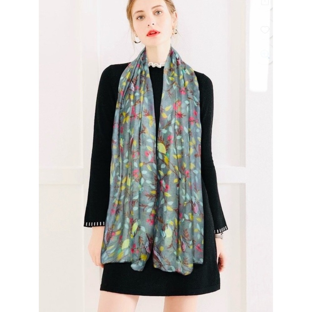 Gauzy Scarf Wrap‎ Women OS Very Good Little Birds All Over Large Cottagecore
